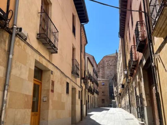 Apartamento en alquiler en Centro, Salamanca