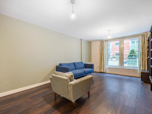 Apartment for rent in London Borough of Lambeth, Greater London
