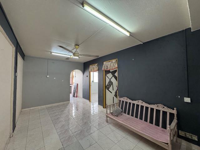 Flat for sale in Majlis Bandaraya Ipoh, Kinta