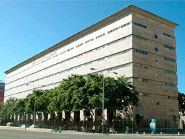 Oficina en alquiler en Nervión, Sevilla