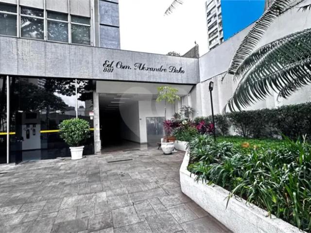 Ponto Comercial aluguel em Região Imediata de São Paulo, Região Metropolitana de São Paulo