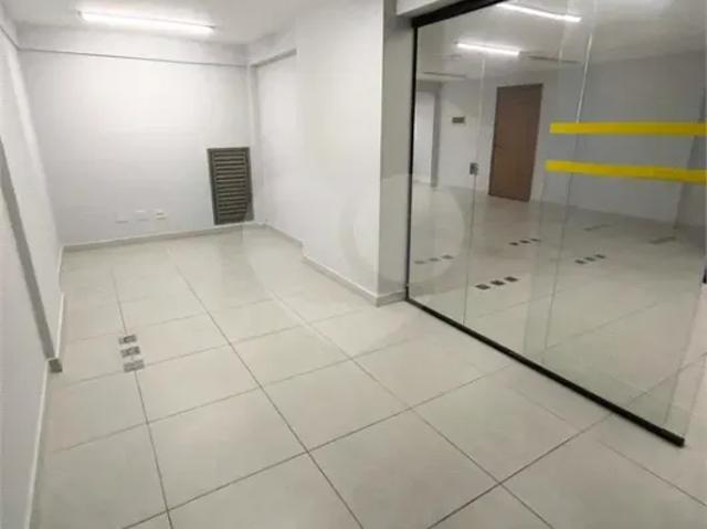 Ponto Comercial aluguel em Região Imediata de Santos, Região Metropolitana da Baixada Santista