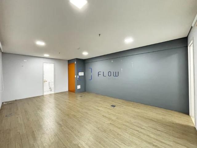 Ponto Comercial aluguel em Região Imediata de São Paulo, Região Metropolitana de São Paulo