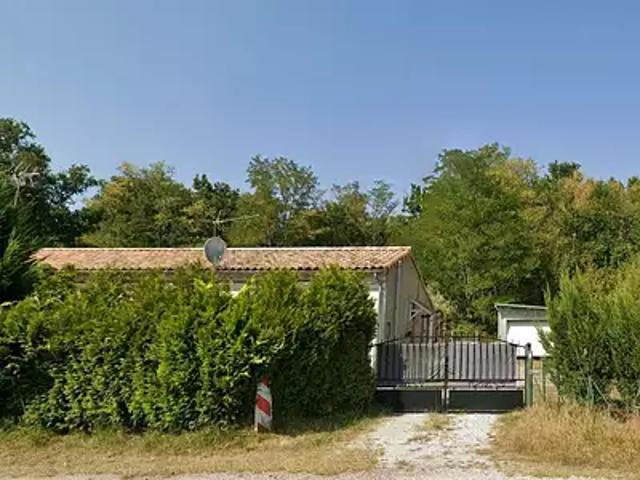 Maison location à Lesparre-Médoc, Salaunes