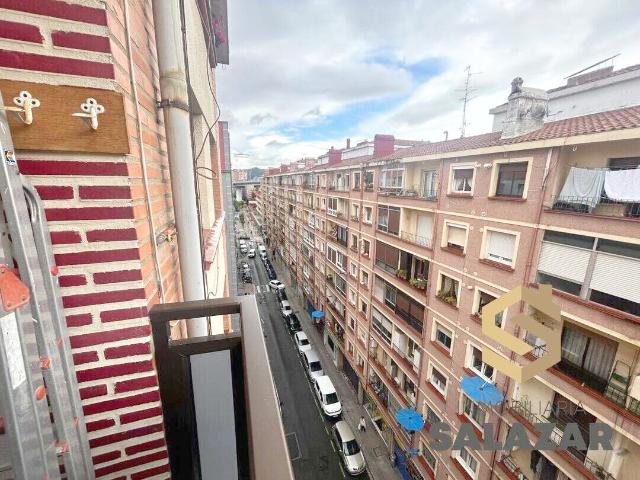 Apartamento en alquiler en Errekalde, Bilbao