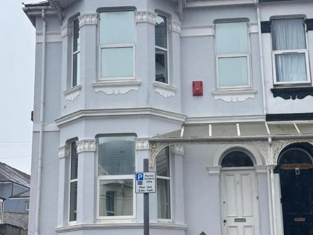 House for rent in Lipson, Mount Wise