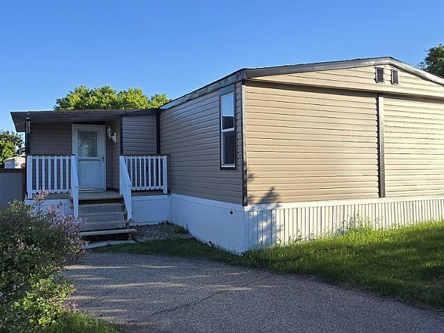 House for sale in Wedgewood, Alberta