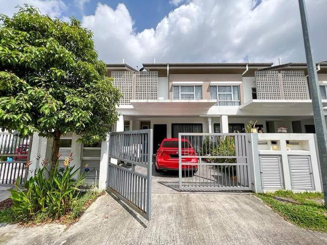 Terraced House for sale in Jenjarom, Selangor