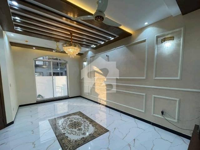 House for sale in لاہور, لاہور ڈویژن