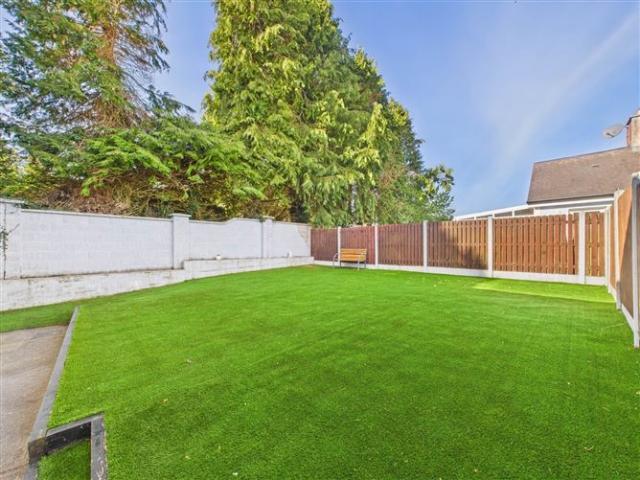 Terraced House for sale in Lecarrow, Connacht
