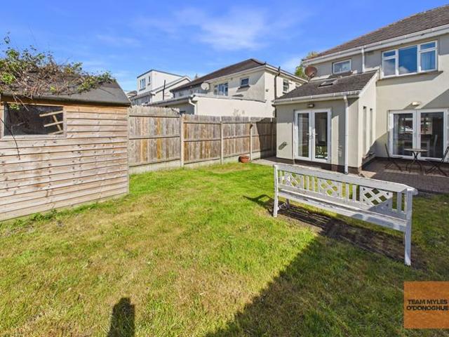 Detached House for sale in Bluebell, North Tipperary