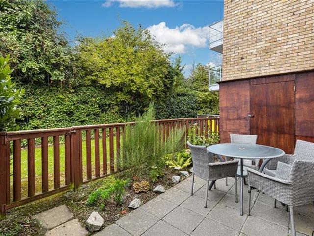 Terraced House for sale in Dublin, County Dublin