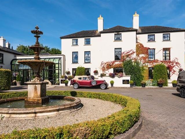 Detached House for sale in Straffan, North Tipperary