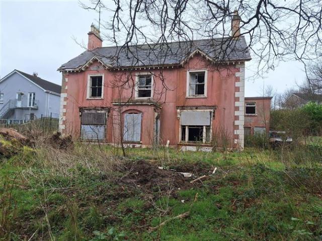 Detached House for sale in Moville, Ulster