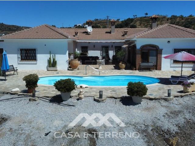 Casa en venta en La Axarquía, Andalucía