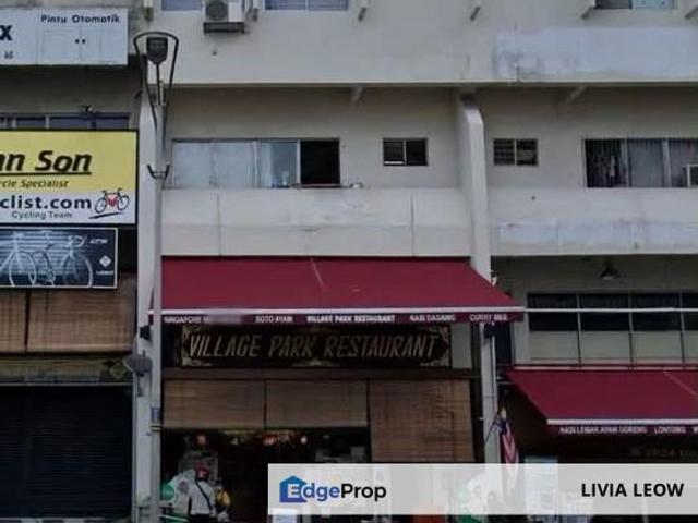 Shop for sale in Petaling, Damansara Damai
