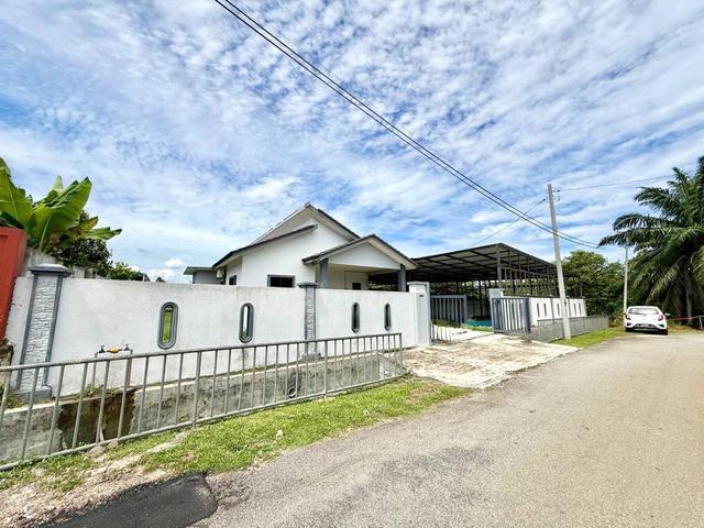 Bungalow for sale in Telok Mas, Malaka
