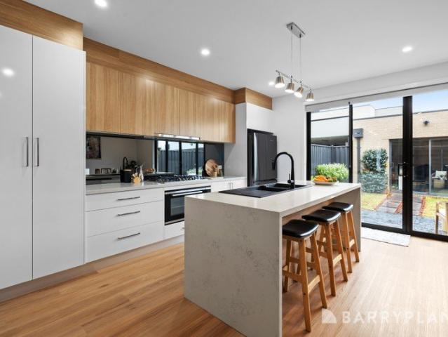 Townhouse for sale in Camerons Creek, Victoria