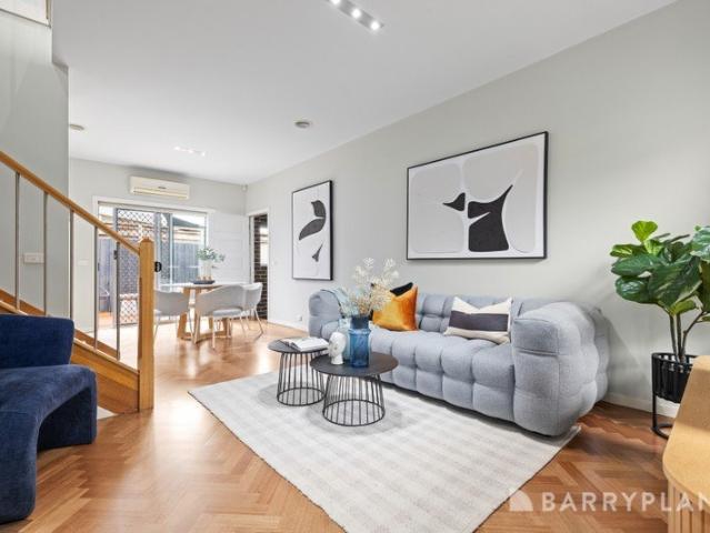 Townhouse for sale in Camerons Creek, Victoria