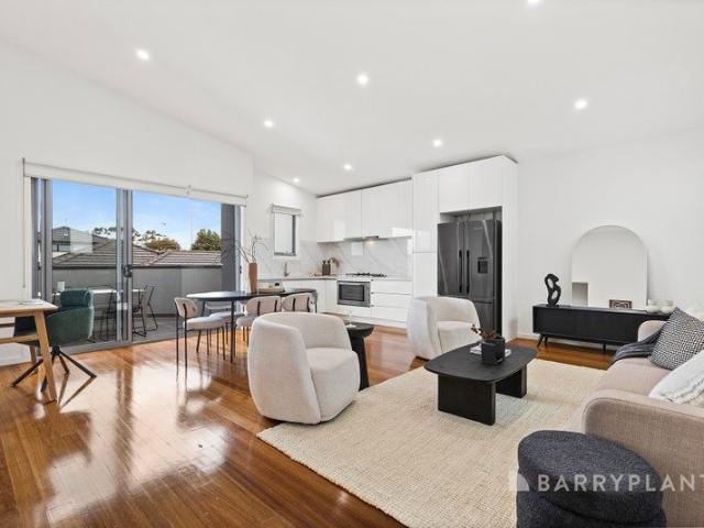 Townhouse for sale in Camerons Creek, Victoria