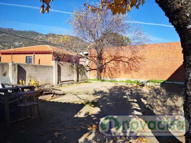 Casa en venta en Cenicientos, Madrid