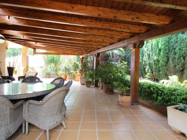 Casa en venta en Urbanización Cumbres de Calicanto, La Hoya de Buñol