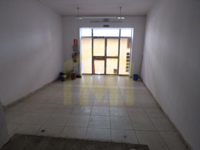 Local Comercial en venta en El Milán, Oviedo