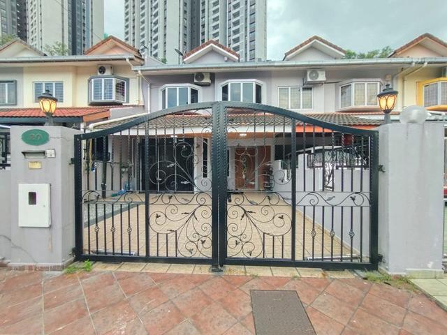 Terraced House for sale in Petaling, Subang Jaya