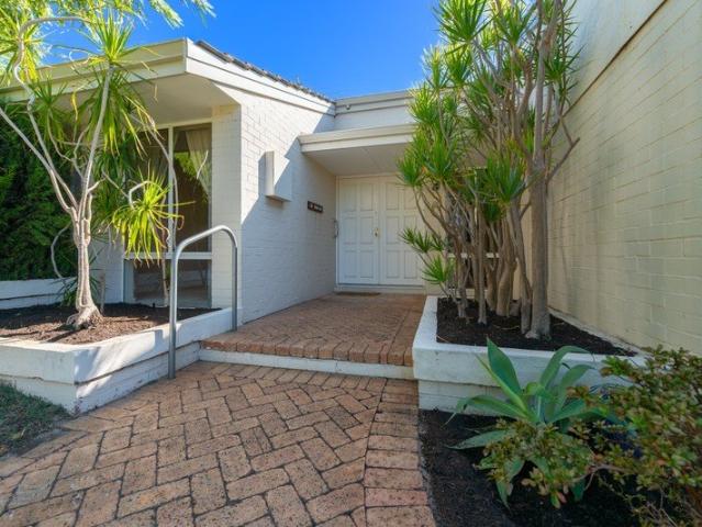 House for sale in Winthrop, City of Melville