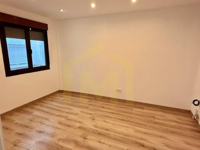 Piso en venta en Los Solises, Oviedo