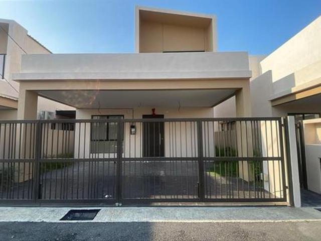 Bungalow for sale in Lunas, Kedah
