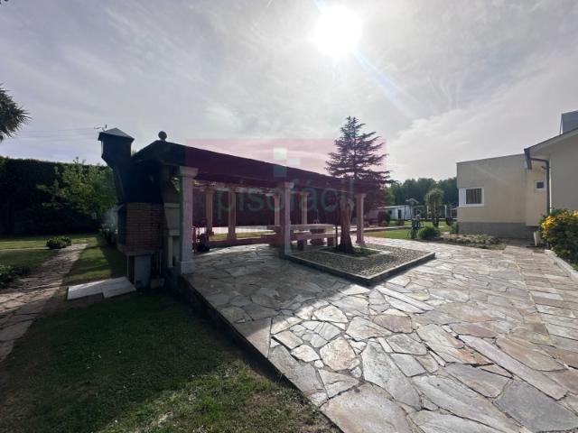 Casa en venta en Lugo, Galicia