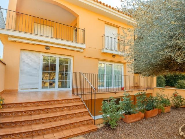 Casa en venta en Sant Miquel d'Olèrdola, Alt Penedès