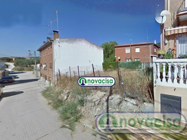 Casa en venta en Cenicientos, Madrid