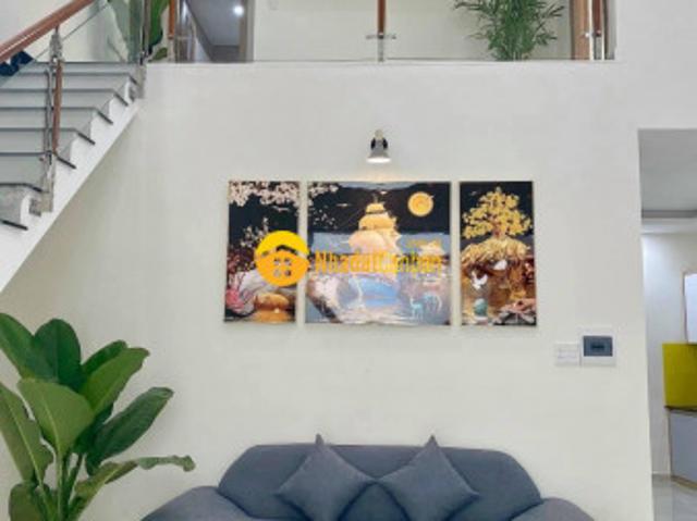 Nhà mặt phố bán