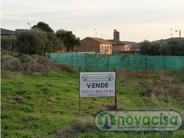 Terreno en venta en Cenicientos, Madrid