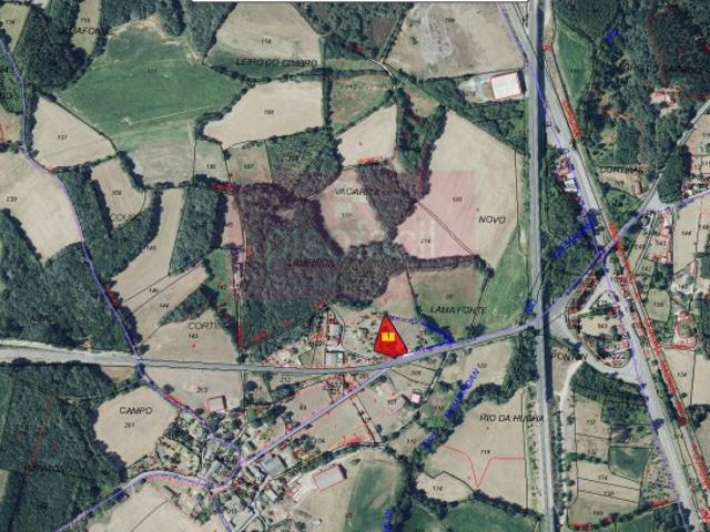 Terreno en venta en O Corgo, Lugo
