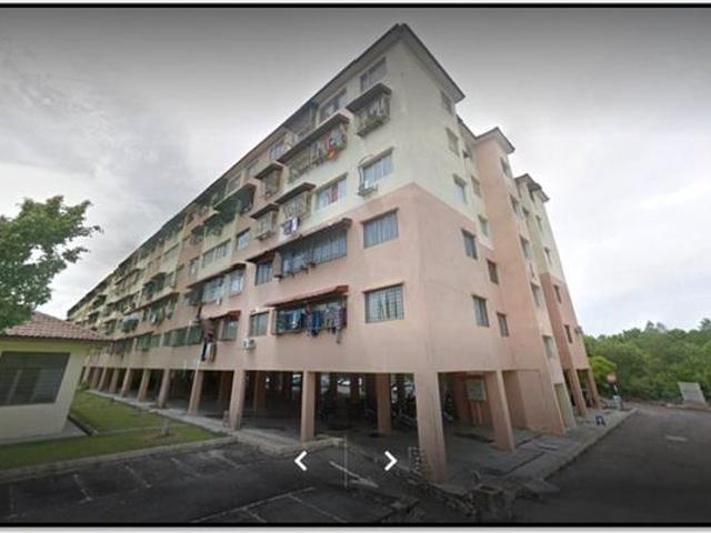 Apartment for sale in Kajang, Langat
