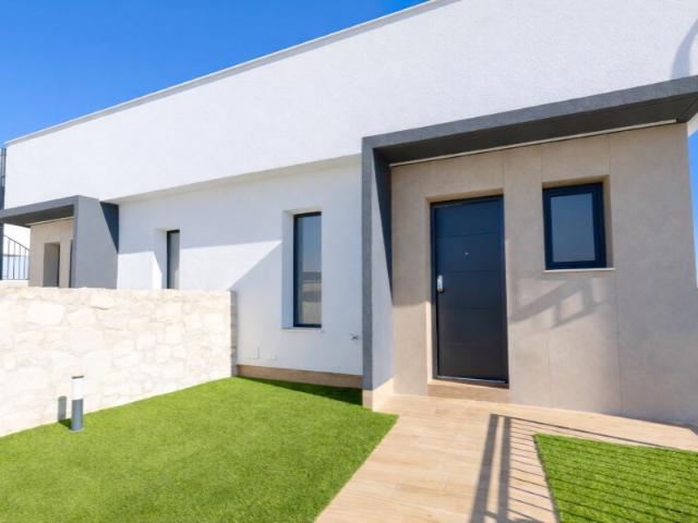 Casa en venta en Algorfa, Alacant / Alicante