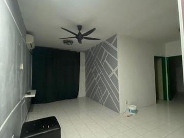 Apartment for sale in Petaling, Subang Jaya
