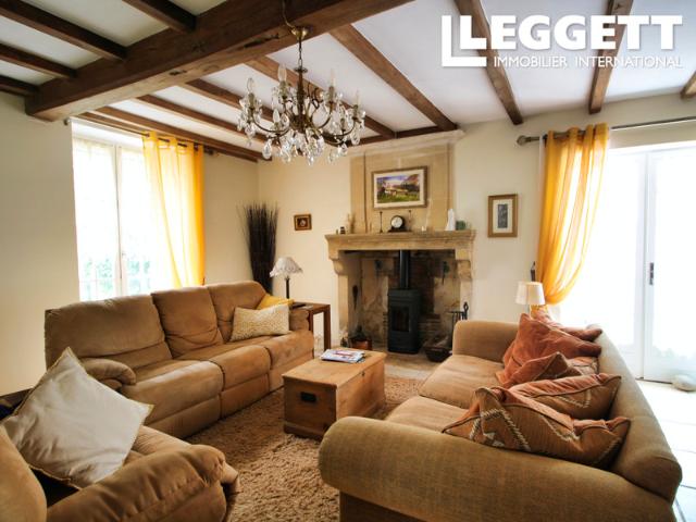 Maison vente à Saint-Jean-d'Angély, Saleignes