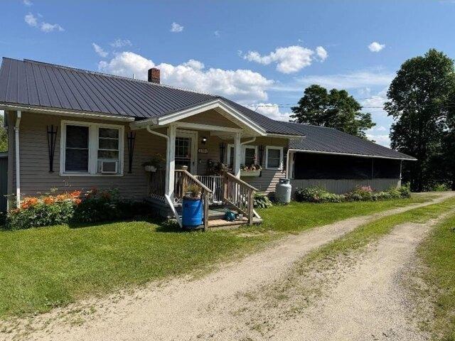 House for sale in Derby, Vermont