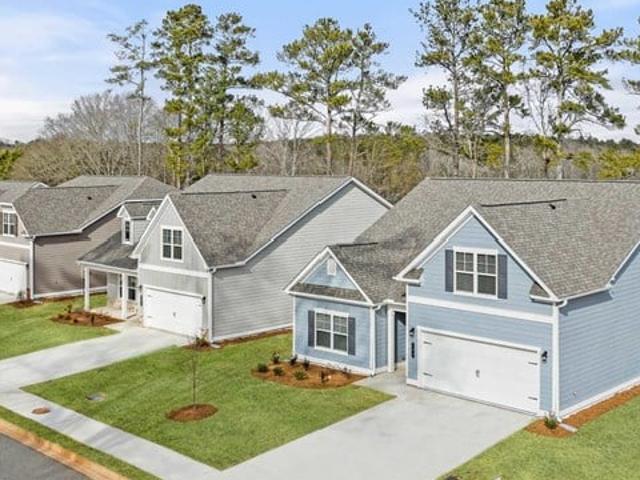 Townhouse for rent in Mcdonough
