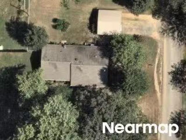 House for sale in Benton