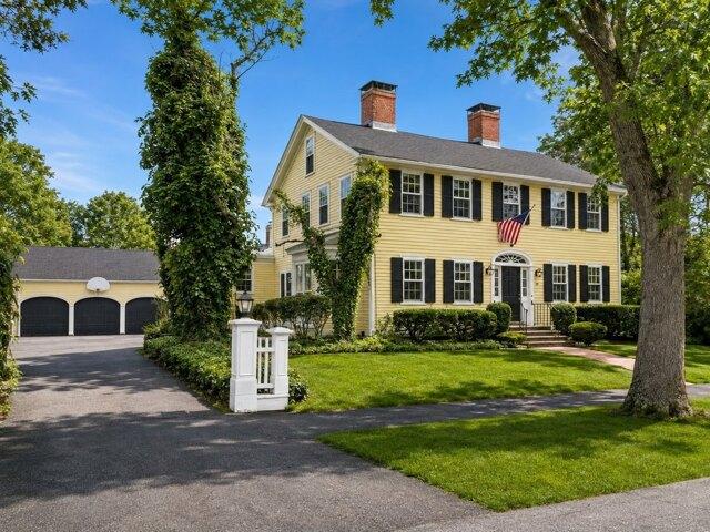 House for sale in Andover, Essex County