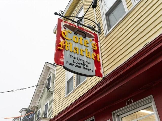 House for sale in Lowell, Massachusetts