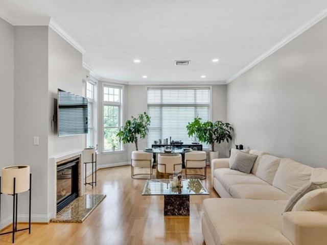Condo for sale in Woburn, Massachusetts