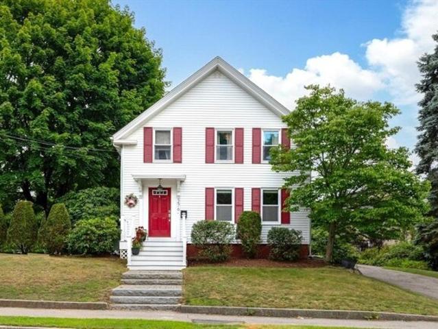 House for sale in Wakefield, Massachusetts
