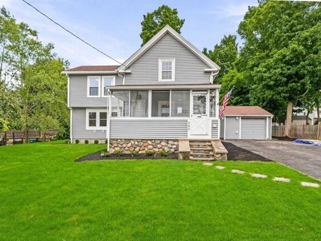 House for sale in Woburn, Massachusetts