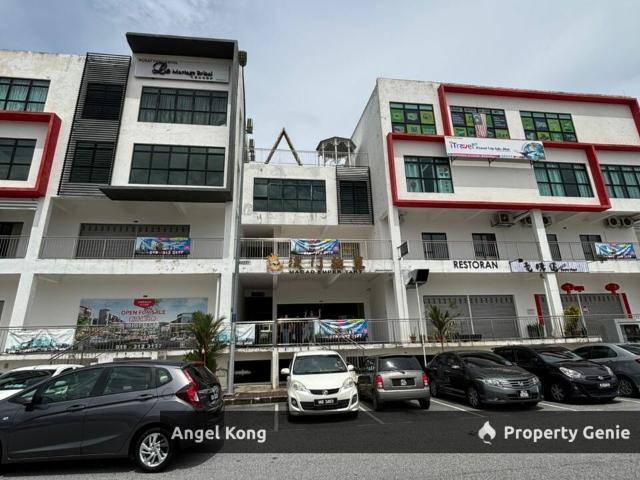 Office for rent in Sendayan Village, Negeri Sembilan